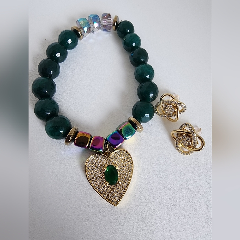 Agate Beaded Bracelet Green Gold Heart Charm CZ + Matching Earrings Jewelry Set
